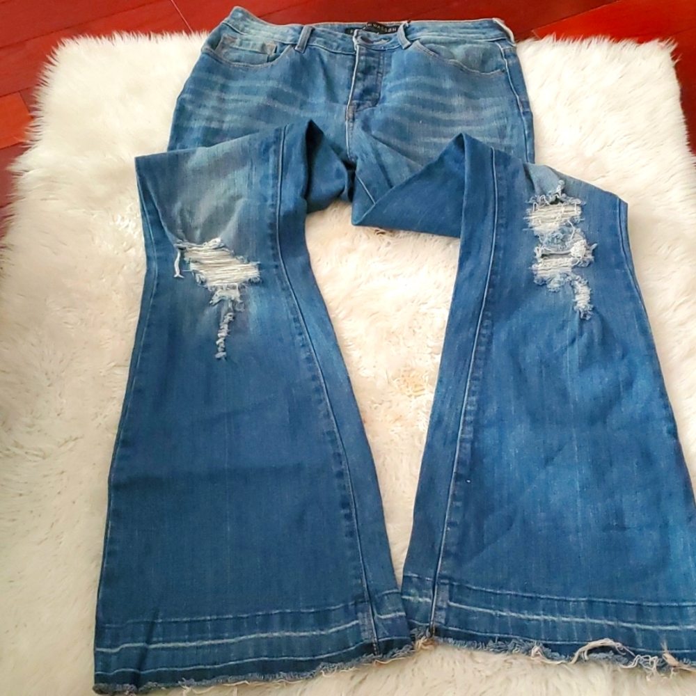 Bell leg jeans